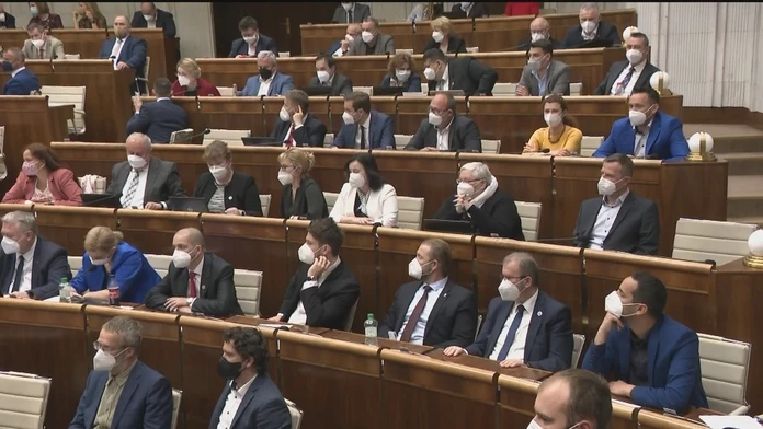 Parlament.