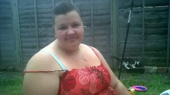 Janine Furrová prešla neuveriteľnou premenou.