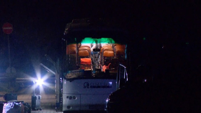 Autobus, v ktorom našli rúrkovú bombu.