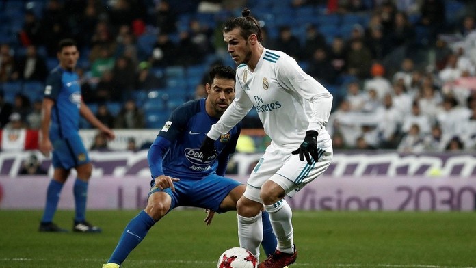 Zásah polície v kobke.