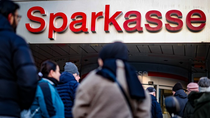 Obrovská krádež v nemeckej sporiteľni. Zlodeji si z trezoru odniesli astronomickú sumu