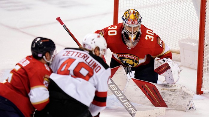 Hokejisti New Jersey prehrali v zámorskej NHL na ľade Floridy. 