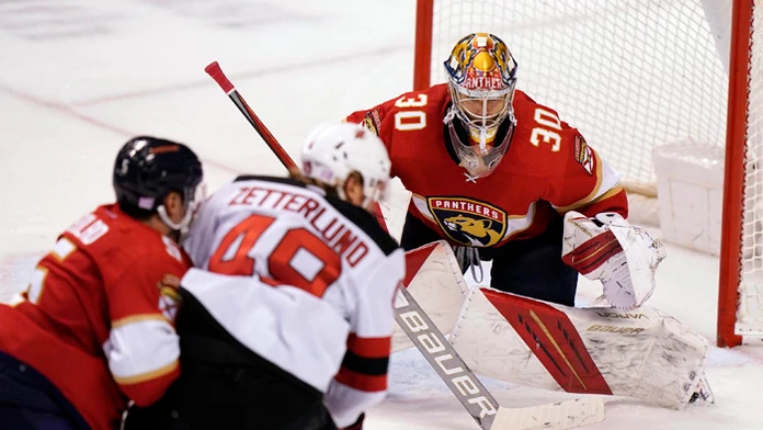 Hokejisti New Jersey prehrali v zámorskej NHL na ľade Floridy. 