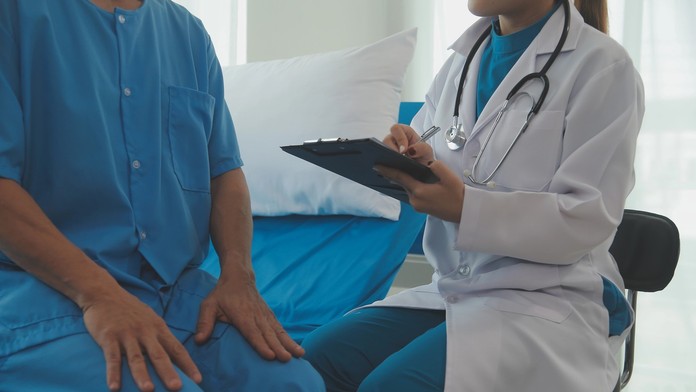 Hrozivá prognóza vedcov: Počet úmrtí na rakovinu u mužov stúpne až o 93 percent. Príčin je hneď niekoľko