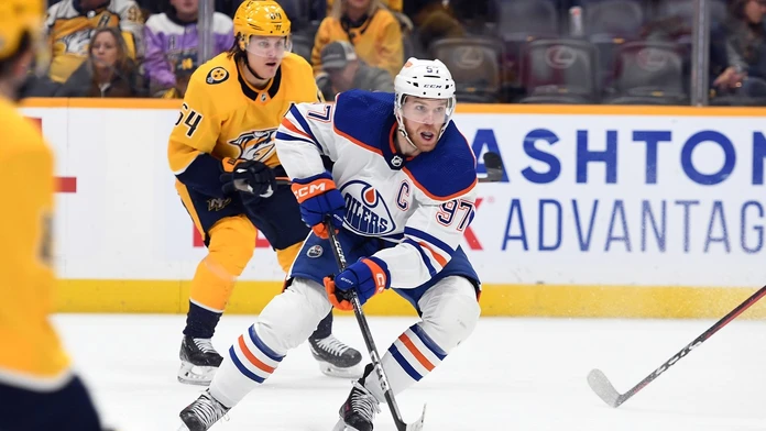 Connor McDavid  čoskoro prekoná magickú hranicu, rýchlejšie to zvládla len trojica legiend