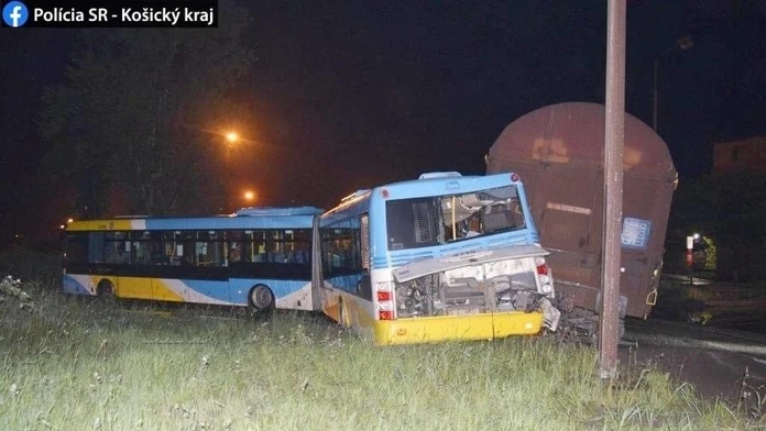 Nehoda v podniku.