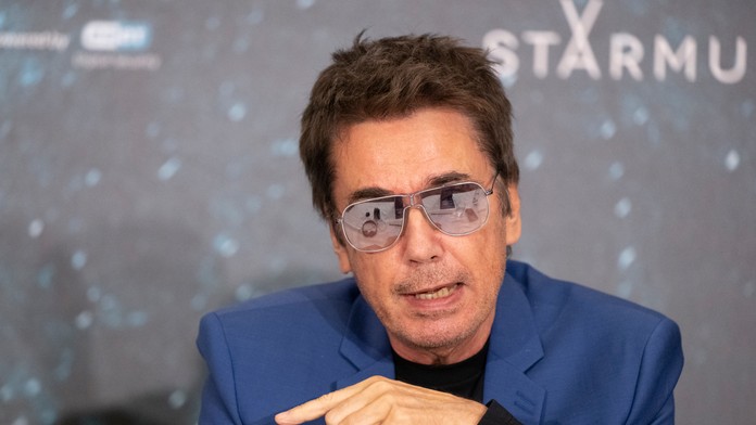 Na snímke francúzsky hudobník, skladateľ a priekopník elektronickej hudby Jean-Michel Jarre.