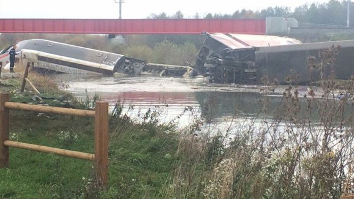 Vykoľajil sa vlak TGV