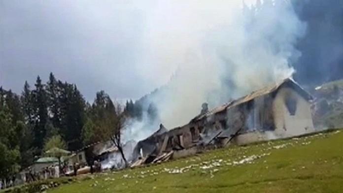 Pakistan, zostrelená helikoptéra