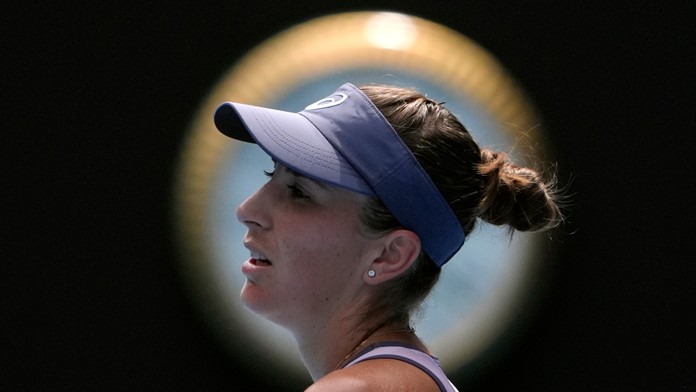 Bieloruská favoritka pokračuje v ceste za obhajobou. Belinda Benčičová nestačila na hviezdnu Američanku