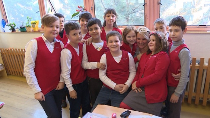 Rovnošata k dobrej škole patrí.