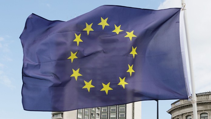 Vlajka EÚ.