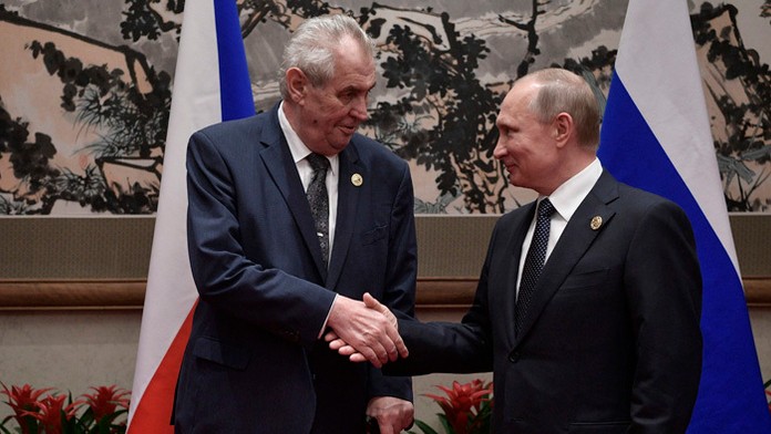 Český a ruský prezidenti Miloš Zeman a Vladimír Putin.