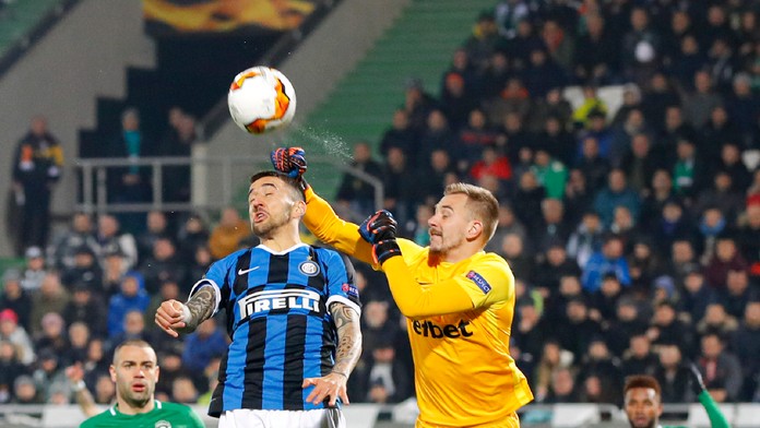 Pracovníci počas epidémie koronavírusu.