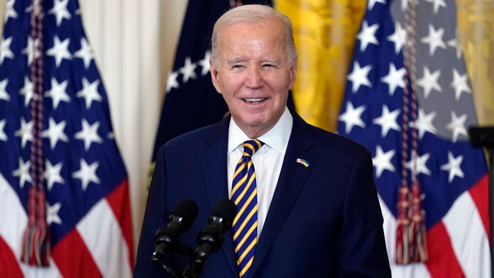 Biden si znovu poplietol európskych lídrov. Tentoraz zosnulého Kohla za Merkelovú