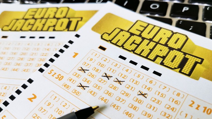 Slovákovi tesne ušiel gigantický jackpot. Aj druhá cena v Eurojackpote mu však zmení život