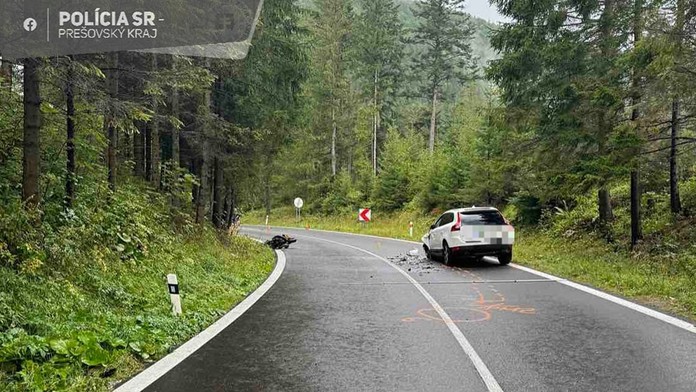 Tragické ráno. V Tatrách vyhasol život motorkára, cesta bola uzavretá niekoľko hodín