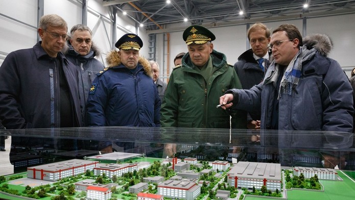 Nepodarok ruskej propagandy? Video z fabriky na vojenské drony pôsobí ako zlý vtip