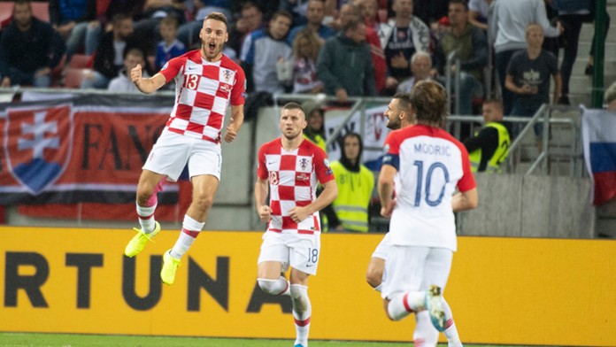 Kapitán Poľska Robert Lewandowski.