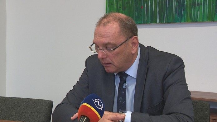 Hayal Köseoglu, Caner Sahin