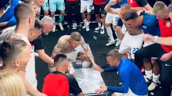 VIDEO: Slováci so sebou na šampionáty nosia i zvláštnu bedňu. „Palmolive“ sa potom ozýva všade