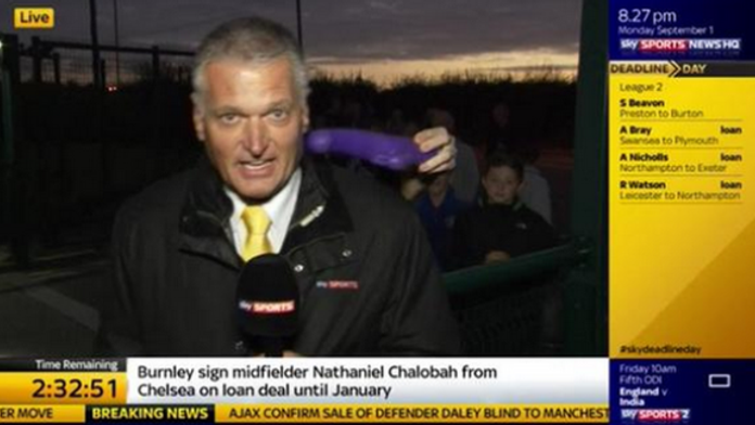 Redaktor obťažovaný vibrátorom