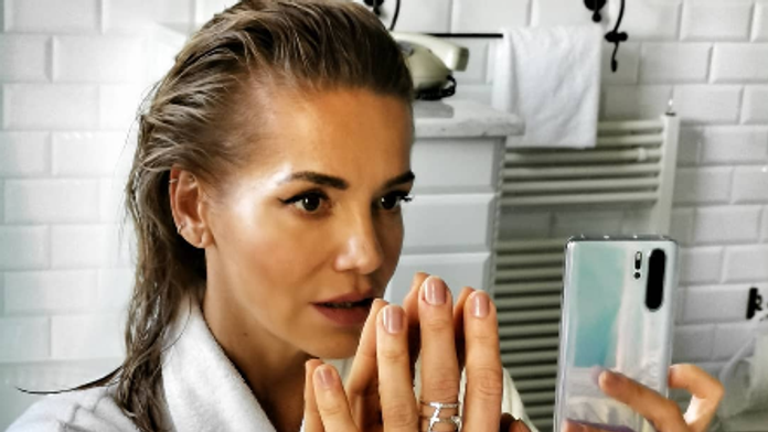 Na snímke gólová radosť hráčov Slovenska v prípravnom zápase pred hokejovými MS 2019 Slovensko - Veľká Británia v Poprade.