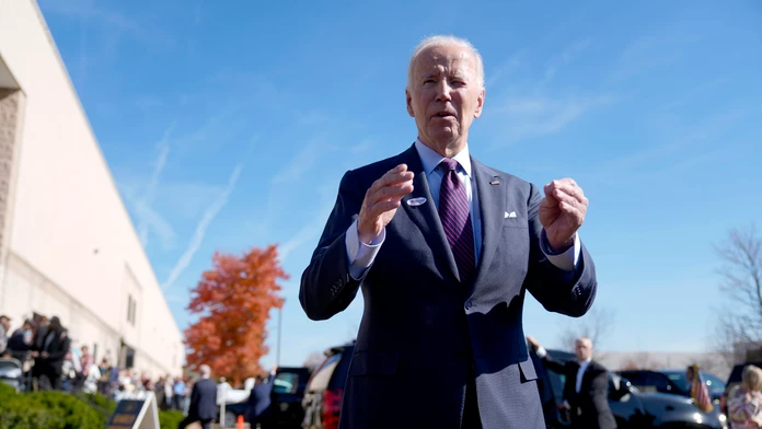 Joe Biden občanom sľúbil pokojné odovzdanie moci Donaldovi Trumpovi
