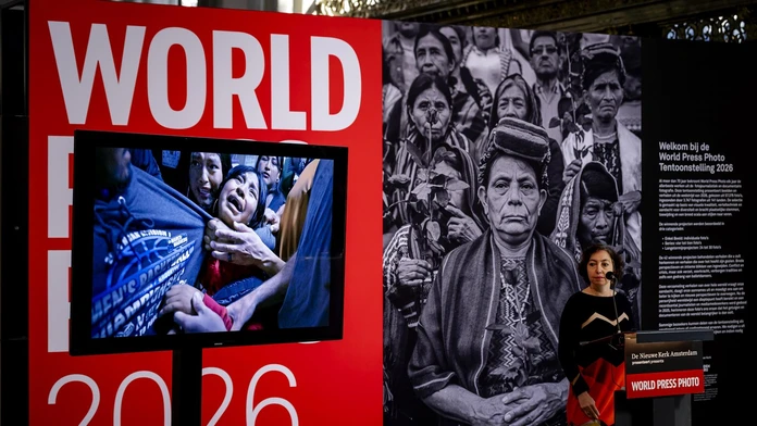 World Press Photo pozná víťaza: Najsilnejšia snímka roka zachytáva rodinu rozdelenú imigračnými agentmi