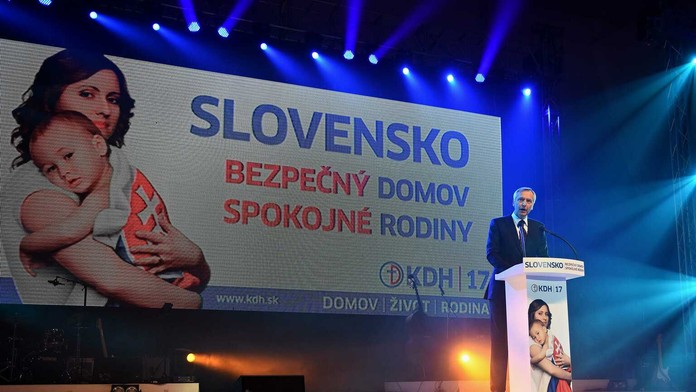 Na snímke predseda Kresťanskodemokratického hnutia (KDH) Ján Figeľ