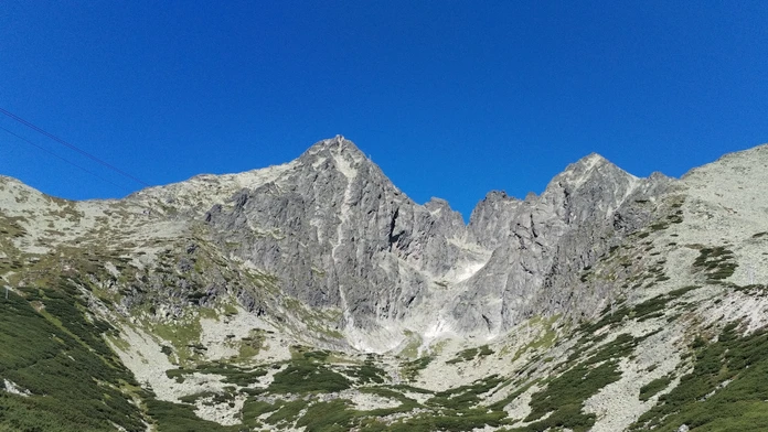 Vláda zrušila sporné uznesenia k zonáciám národných parkov