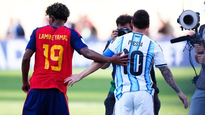 Slová, ktoré majú cenu ako zlato na krku. Yamal prezradil, čo mu povedal Messi po finále MS