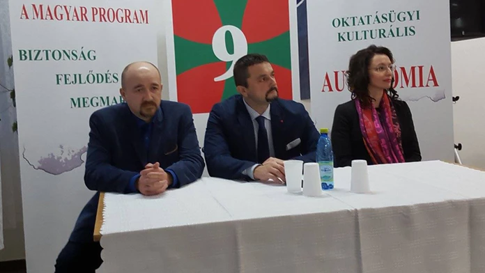 Maďarská kresťanskodemokratická aliancia predstavuje program.