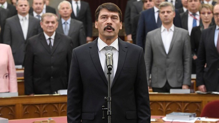 Maďarský prezident János Áder.