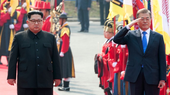 Stretnutie lídrov KĽDR a Južnej Kórey. 