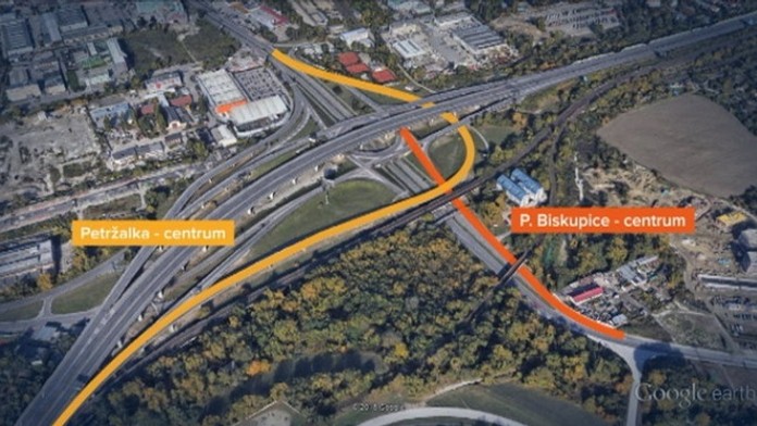 Zatmenie Mesiaca nad Trenčínom, ktaoré zachytil čitateľ Jozef Dovičin.