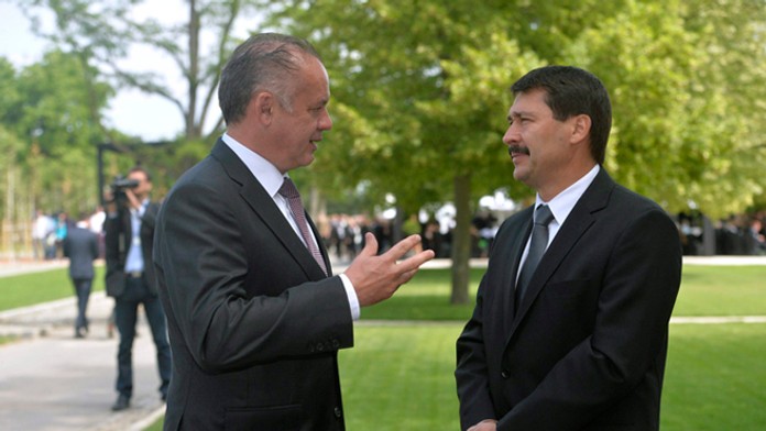 Prezident Andrej Kiska a maďarská hlava štátu János Áder.