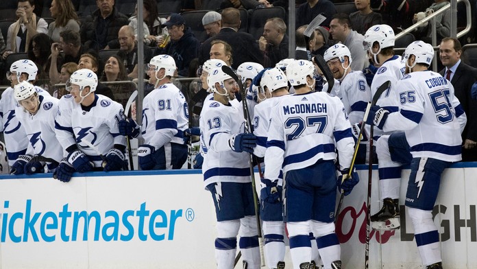 Kouč Newcastlu Rafael Benítez pred duelom na pôde Tottenhamu.