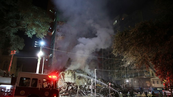 Zrútená budova v Sao Paolo.