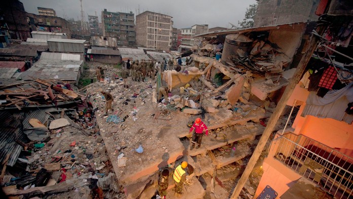 Zrútená budova v Keni.