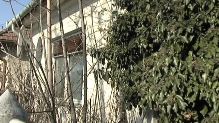 Dom, v ktorom žila opustená babička.