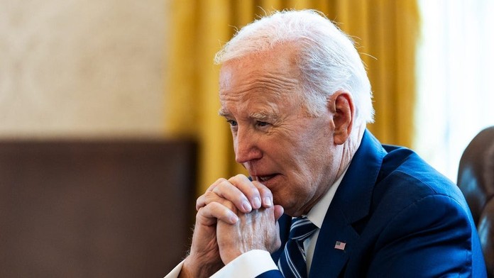 Biden prelomil mlčanie: Trump si chce udobriť Putina nátlakom na Ukrajinu