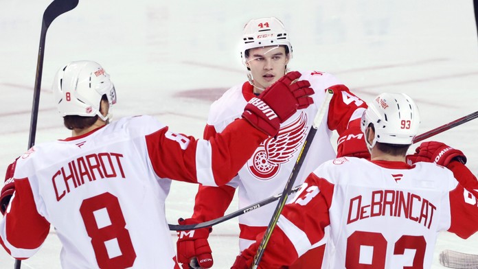 VIDEO: Vyzeralo to na jasnú záležitosť, no Calgary bojovalo statočne. Flames Detroitu podľahli len tesne