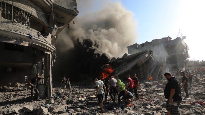 Škody po izraelskom leteckom útoku na Gazu.