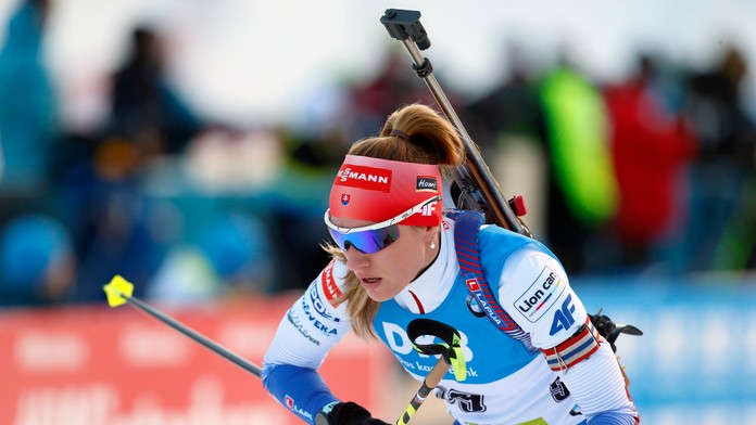 Paulína Fialková na trati počas šprintu SP v slovinskej Pokljuke.