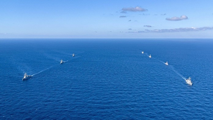 Spojené štáty vyslali k pobrežiu Venezuely sedem vojenských lodí