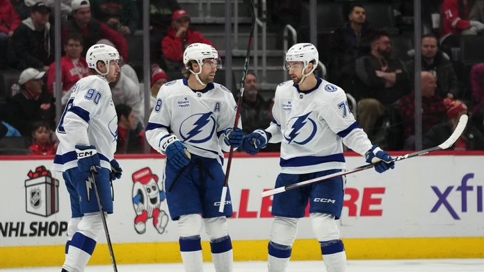 VIDEO: Tampa Bay potvrdila skvelú formu, Erik Černák nenastúpil. New York Rangers sa oprel o svoje hviezdy