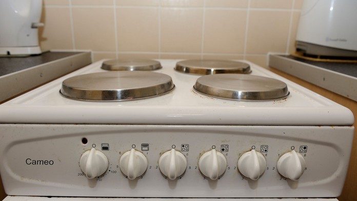 Rus zavraždil manželku, pretože nebolo navarené. Telo potom stiahol z kože