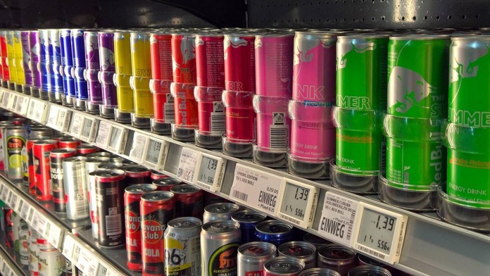 Energetické nápoje (ilustračná snímka)
