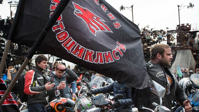 Russia_Bikers695352245055.jpg